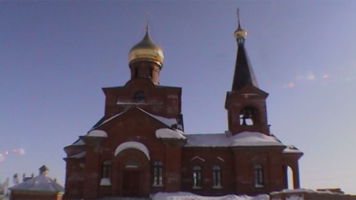 Iglesia en Dudinka - Expedición Polo Norte Geográfico - 2002