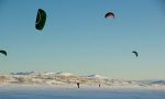 Curso de esquí con cometas en Laponia