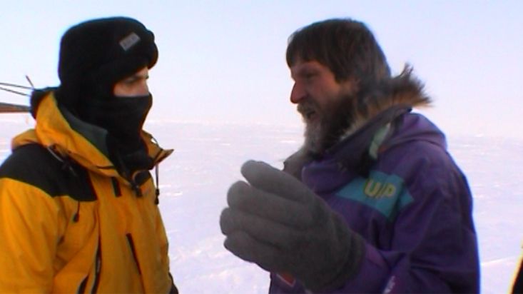 Recomprobando horas de comunicación - Expedición Polo Norte Geográfico - 2002