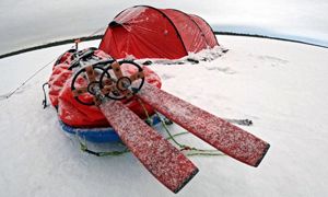 Travesía invernal con esquís alrededor del lago Inari - 2024