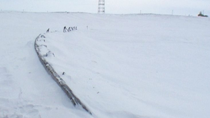 Restos del Maud, el barco de Amundsen en Cambridge Bay - Expedición Nanoq 2007