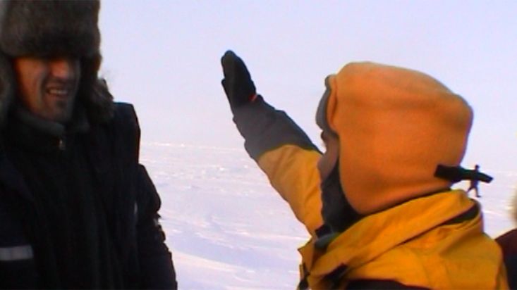 Recomprobando la dirección al Polo Norte - Expedición Polo Norte Geográfico - 2002