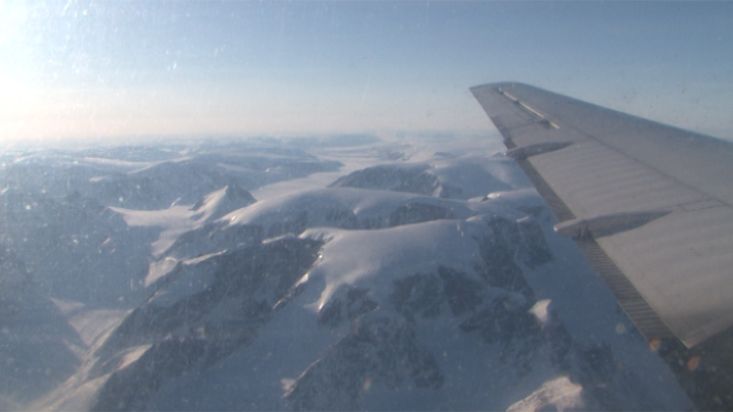 Vuelo de Pangnirtung a Qikiqtarjuaq - Expedición al Casquete Polar Penny - 2009