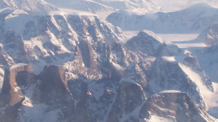 Vuelo de Qikiqtarjuaq a Pangnirtung - Expedición al Casquete Polar Penny - 2009